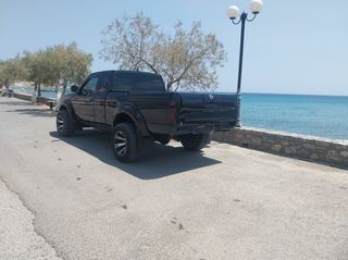 Nissan Navara 2004
