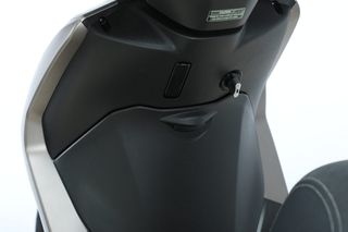 Letbe 2026 VELOCITY 125 ABS 2190/CBS 1990-thumb-9