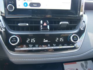 Toyota Corolla 2022 BLACK EDITION-thumb-25
