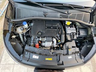 Citroen C4 Cactus 2016-thumb-24