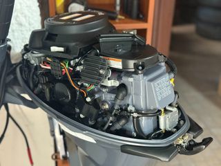 YAMAHA 15HP ΤΕΤΡΑΧΡΟΝΗ ΜΕ ΜΙΖΑ-thumb-6