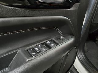 Jeep Compass 2022 Facelift Limited Plug-in Hybrid 4x4-thumb-10