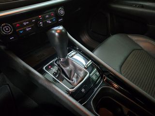 Jeep Compass 2022 Facelift Limited Plug-in Hybrid 4x4-thumb-15