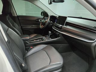 Jeep Compass 2022 Facelift Limited Plug-in Hybrid 4x4-thumb-22