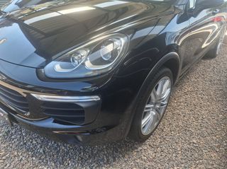 Porsche Cayenne 2015