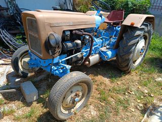 Τρακτέρ Ursus 1977 C335