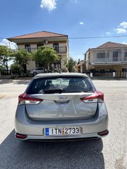 Toyota Auris 2017-thumb-2