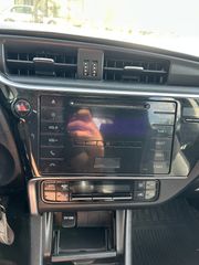 Toyota Auris 2017-thumb-5