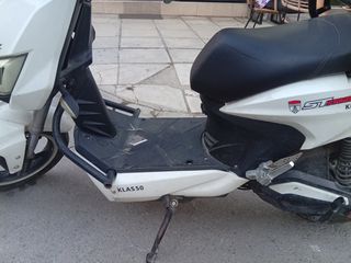 Roller / Scooter 2019 KLA-thumb-6