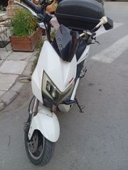 Roller / Scooter 2019 KLA-thumb-8