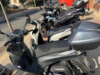 Honda SH 150i 2014-thumb-2