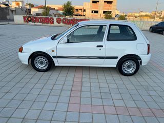 Toyota Starlet 1999