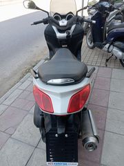 Yamaha XMAX 250 2012-thumb-3