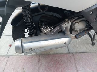 Yamaha XMAX 250 2012-thumb-4