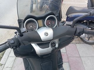 Yamaha XMAX 250 2012-thumb-6