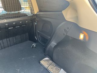 Ford Fiesta 2017 van 2 ΘΕΣΕΩΝ-thumb-11