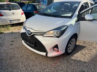 Toyota Yaris 2017 HYBRID AUTOMATIC NAVI-CAMERA