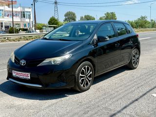 Toyota Auris 2013