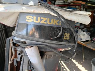 Εξωλέμβια 25 Suzuki