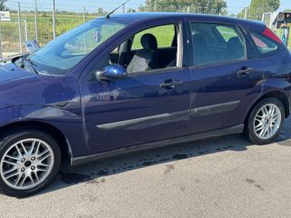 Ford Focus 2000 FOCUS 1.4