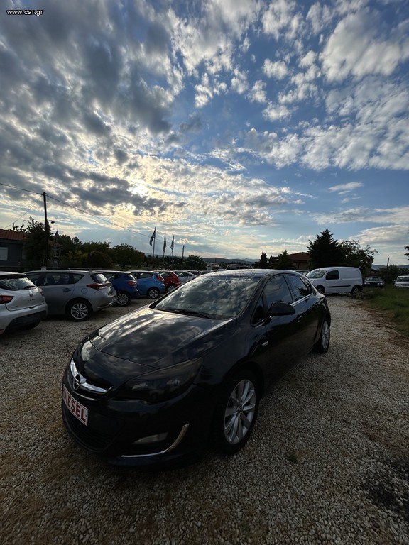 Opel Astra 2013