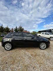 Opel Astra 2013-thumb-6