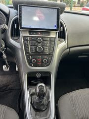 Opel Astra 2013-thumb-15