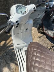 Piaggio Vespa LX 50 2023
