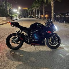 Suzuki GSX-R 1000 2015