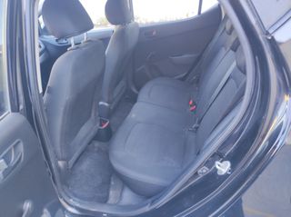 Hyundai i 10 2017 1.0-thumb-6