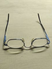 ΠΩΛΟΥΝΤΑΙ ΣΚΕΛΕΤΟΙ ΟΡΑΣΕΩΣ(ΠΑΙΔΙΚΟΙ)