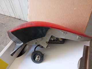 ΦΑΝΑΡΙ ΠΙΣΩ ΑΡΙΣΤΕΡΟ OPEL ASTRA J-thumb-1