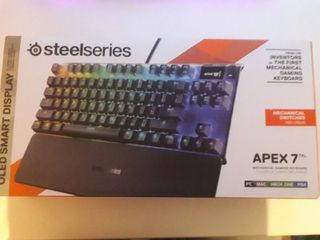 ΠΩΛΟΥΝΤΑΙ ΠΛΗΚΤΡΟΛΟΓΙΑ(STEELSERIES 70 ΕΥΡΩ ΚΑΙ MICROSOFT  10 ΕΥΡΩ )