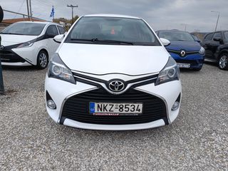 Toyota Yaris 2016-thumb-12