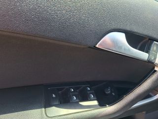 Audi A3 2010 CABRIO-thumb-10