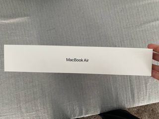 MacBook Air 15 inch M3/16GB Ram/10 core GPU/ 256GB Midnight (σφραγισμένο& εγγύηση 2 χρόνια)