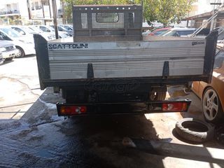 Mitsubishi Fuso 2010-thumb-7