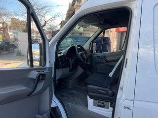 Mercedes-Benz Sprinter 2015-thumb-8