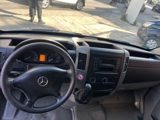 Mercedes-Benz Sprinter 2015-thumb-10