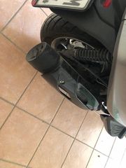 Piaggio X 10 2015-thumb-52