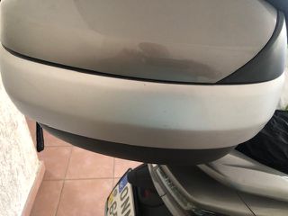 Piaggio X 10 2015-thumb-14