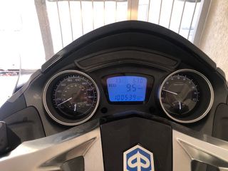 Piaggio X 10 2015-thumb-28