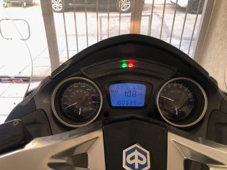 Piaggio X 10 2015-thumb-29