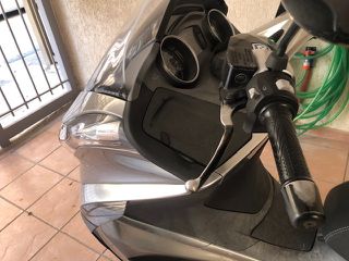 Piaggio X 10 2015-thumb-33