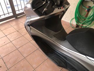 Piaggio X 10 2015-thumb-34