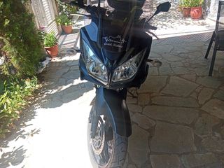 Suzuki V-Strom 650 2004 650-thumb-1