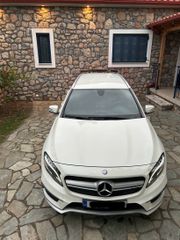 Mercedes-Benz GLA 45AMG 2016