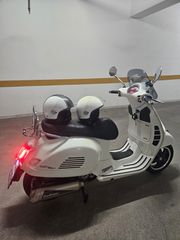 Piaggio Vespa GTS 300 2019 Super