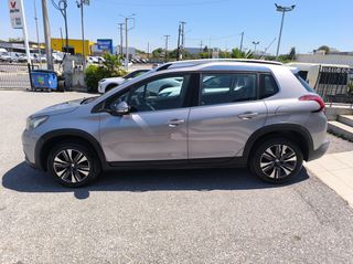 Peugeot 2008 2017 1.2 PURETECH 110 ALLURE-thumb-5