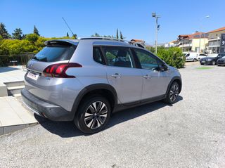 Peugeot 2008 2017 1.2 PURETECH 110 ALLURE-thumb-6